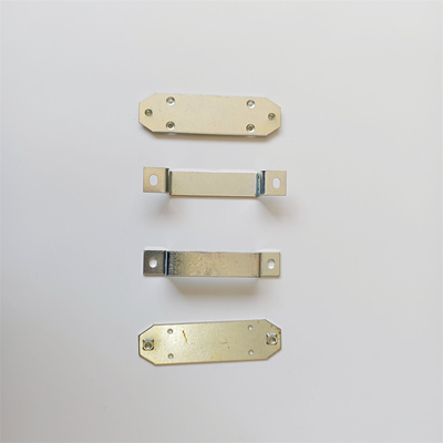 押された薄板金の部品は上塗を施してある押されたアルミニウム部品を粉にする